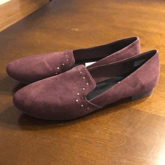 Faux Suede flats shoes size 7.5 - Picture 3 of 8